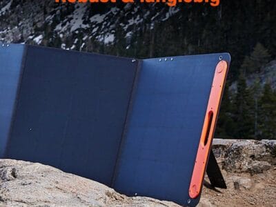 Jackery SolarSaga 200